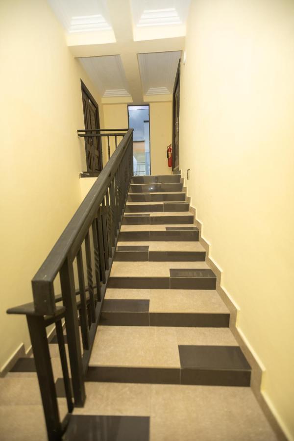 Washington Court Furnished Apartments Kwashieman Екстериор снимка